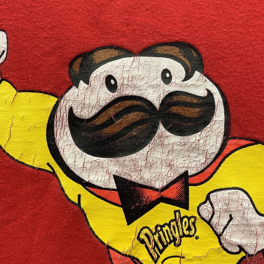VTG Hanes Beefy T-Shirt Adult XL X-Large Pringles Man Superhero Chips Snacks Red - Picture 6 of 14